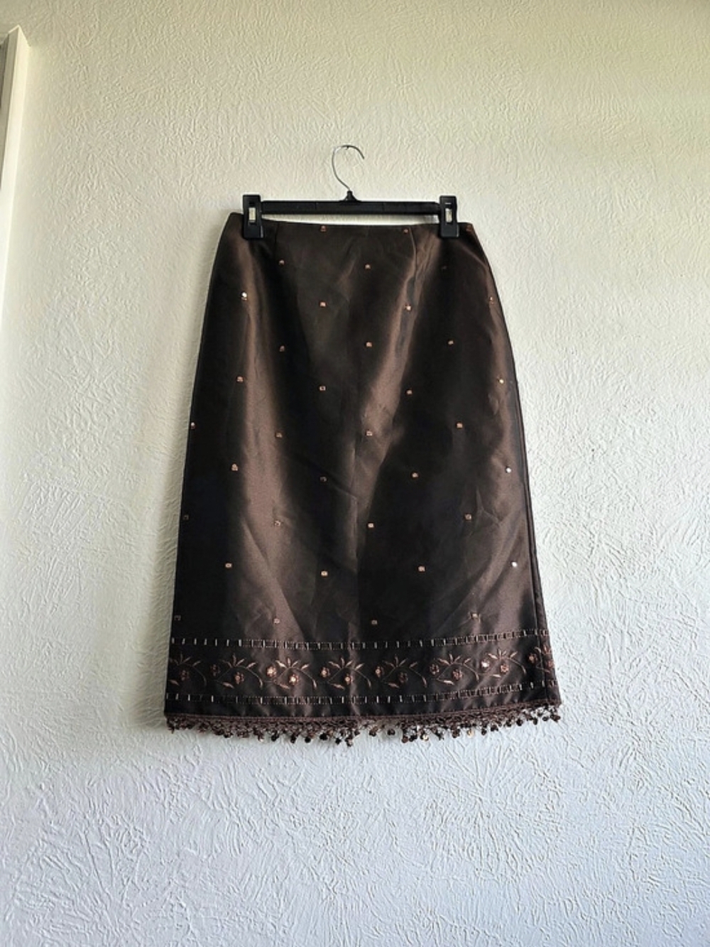 Ann Taylor Embroidered Midi Skirt in Brown Size 8